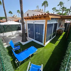  Chalet Luxury With Privacy And Jacuzzi